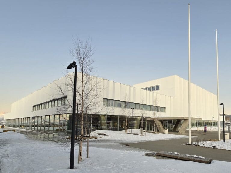 Utvalgt bilde for Tromsøs nye bade- og klatreanlegg